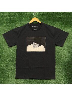 Billie Eilish Glasses Portrait T-Shirt Size Large